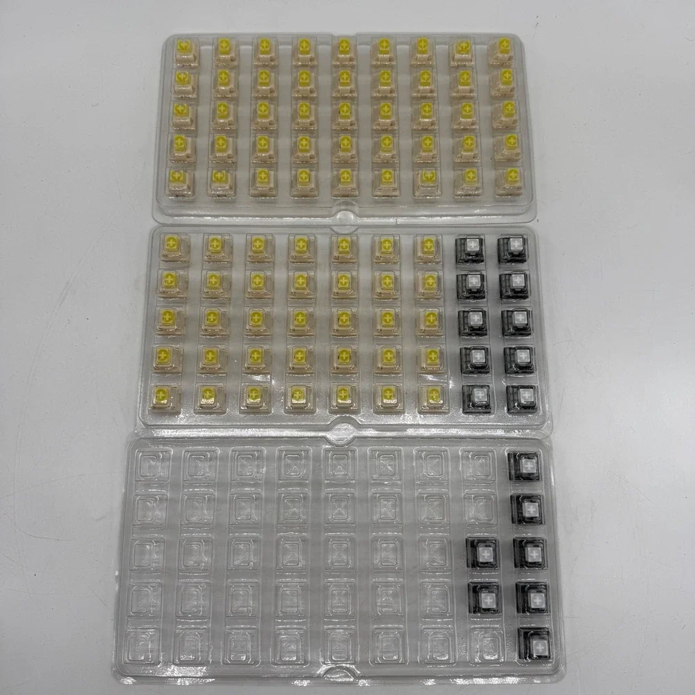 Unbranded Mechanical Switches Yellow & Black Lot Computer Kayboard Parts